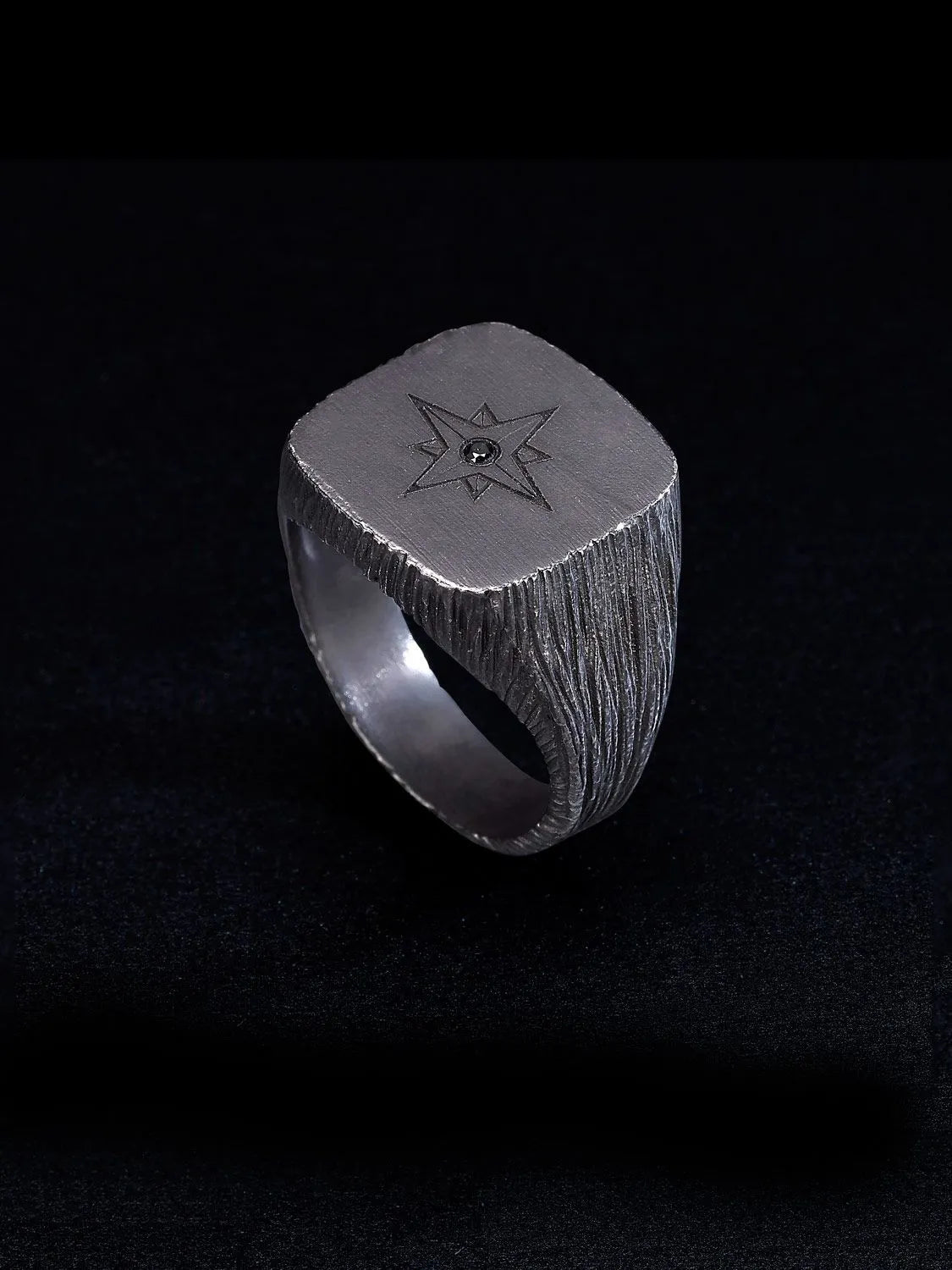 COMPASS RING