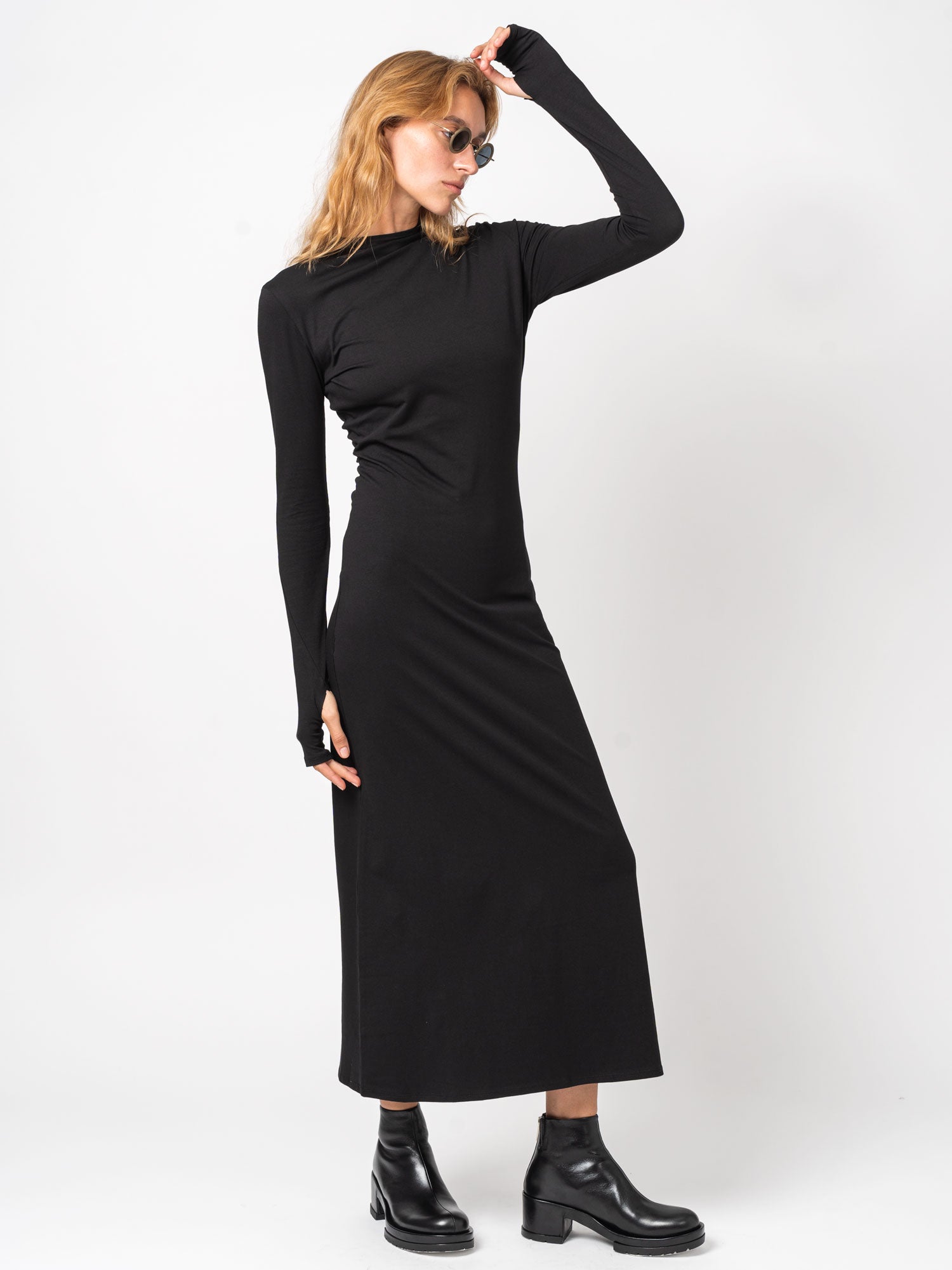 Minimalist Long Sleeve Midi Dress