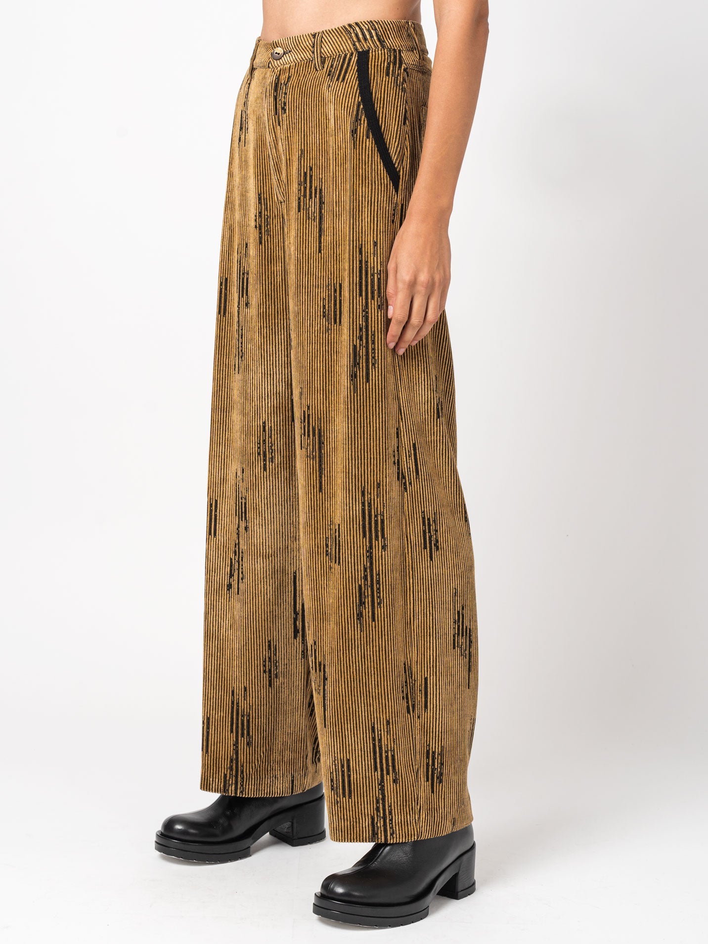 Wide-Leg Corduroy Pants